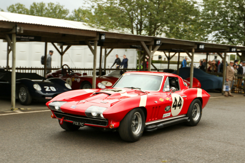 Illustration for article titled So Much Vintage Racing Magic At The Goodwood Revival Paddock
